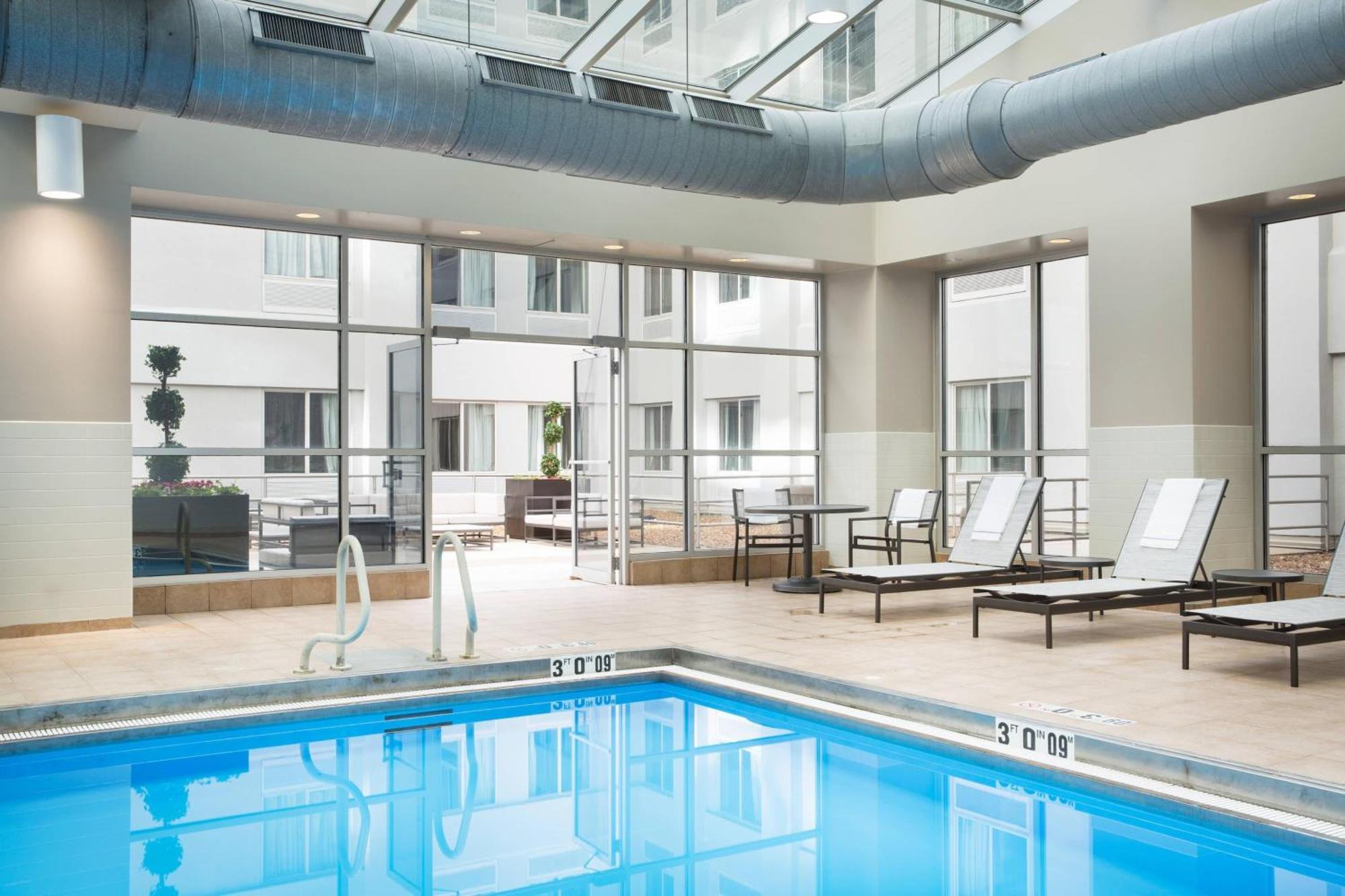 Ac Hotel Chicago Downtown Екстериор снимка