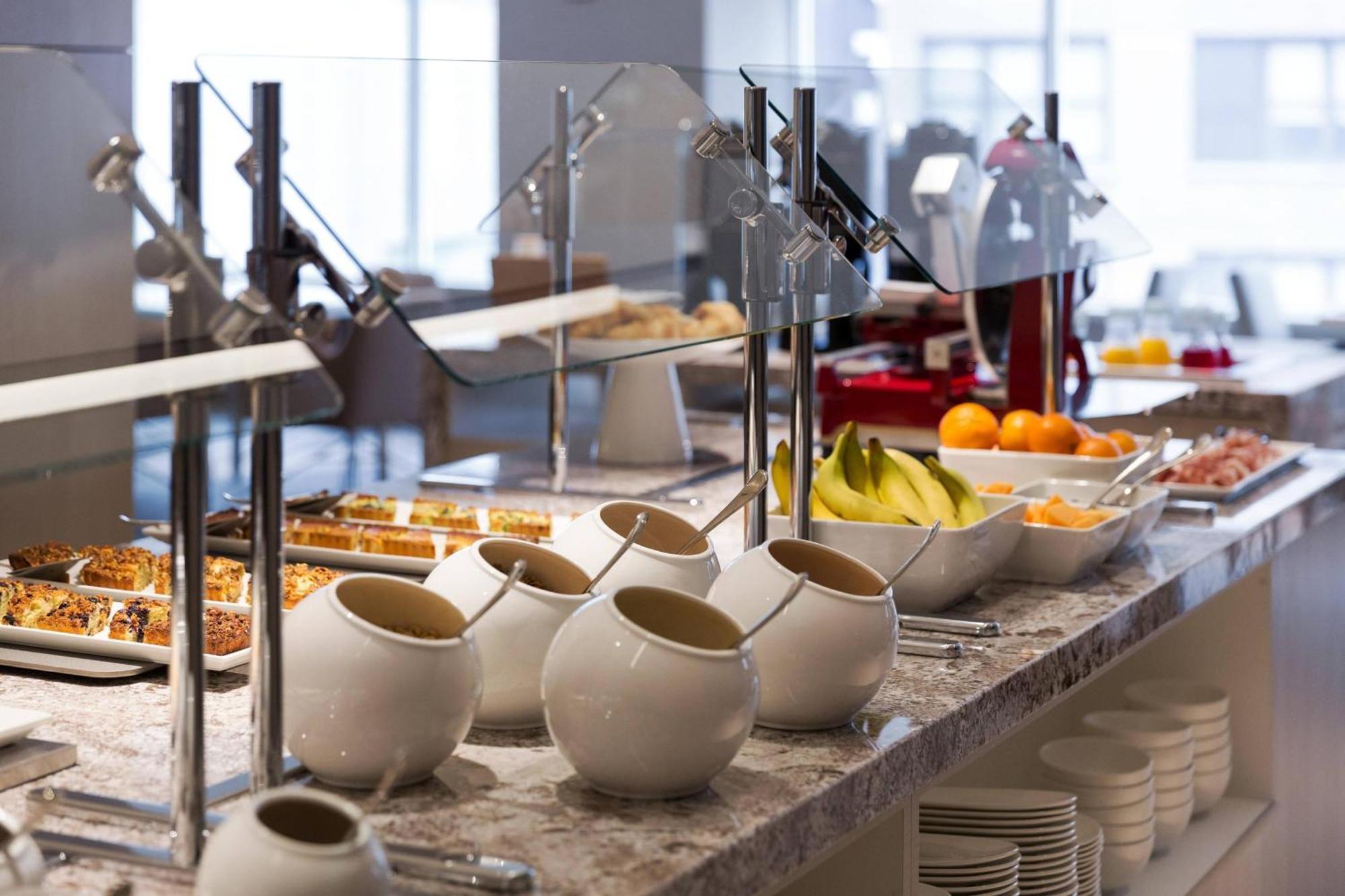 Ac Hotel Chicago Downtown Екстериор снимка